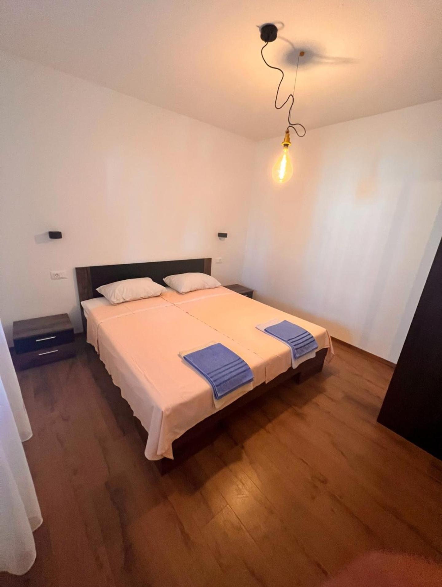 Mila Holiday Apartments Porec Luaran gambar